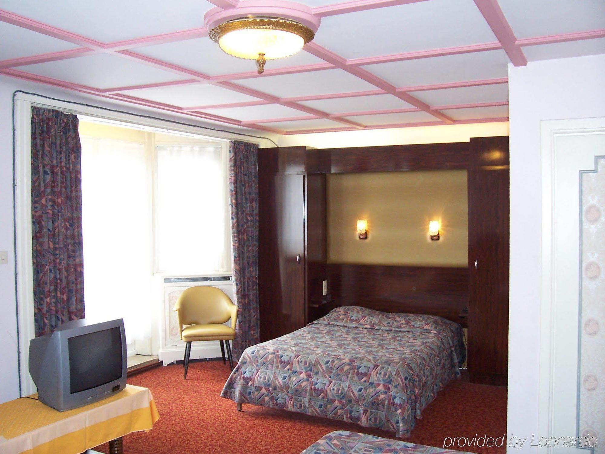 Hotel Manhattan Brüsszel Szoba fotó